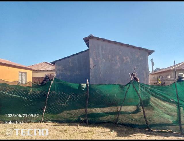 2 BEDROOM HOUSE FOR SALE IN NIGEL CENTRAL